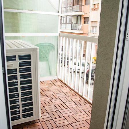 Apartamento Reus 2 - Parking Gratuito Екстериор снимка