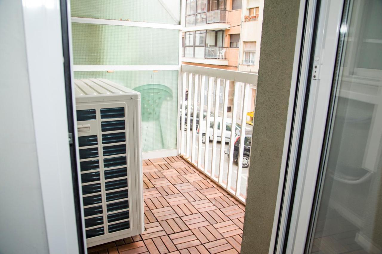 Apartamento Reus 2 - Parking Gratuito Екстериор снимка