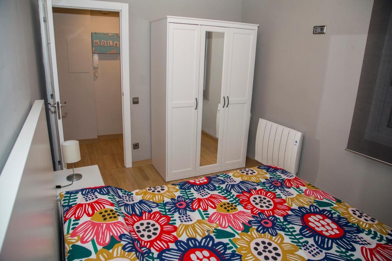 Apartamento Reus 2 - Parking Gratuito Екстериор снимка