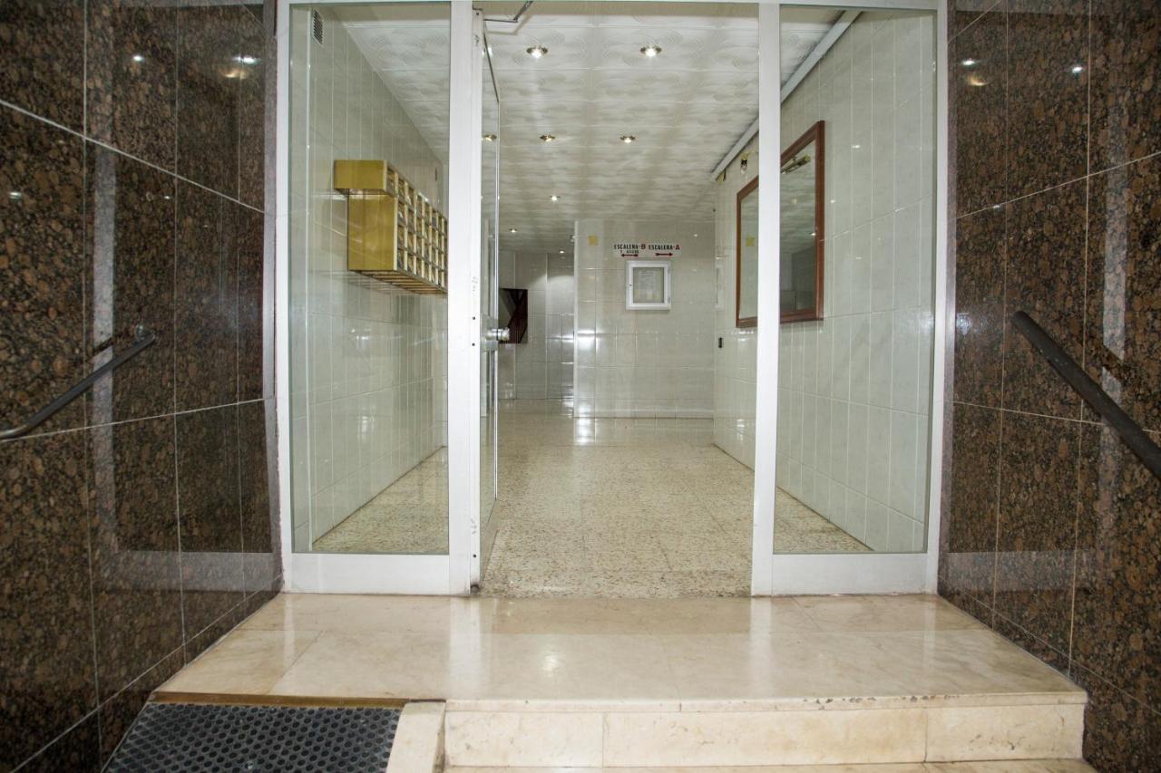 Apartamento Reus 2 - Parking Gratuito Екстериор снимка